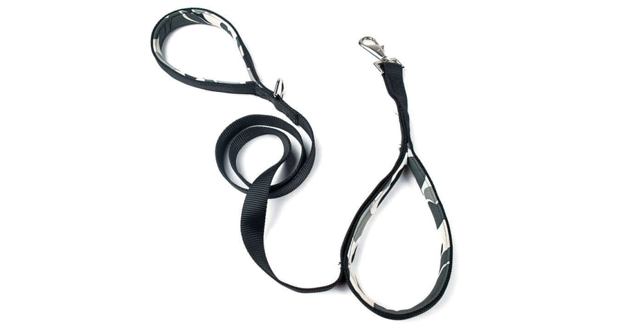 5ft 2 in 1 Dog Leash - Black with Grey Camo showing ergonomic padded handles and stylish design.