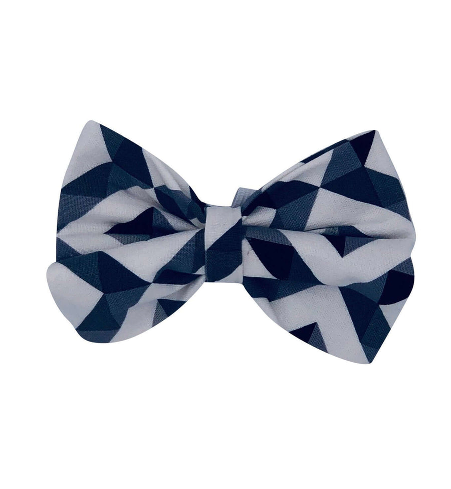 Black and White Bow tie for dogs, featuring a unique geometric pattern, easy collar attachment, and made from 100% cotton.