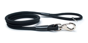 Fetchum Leash In The Bark Knight featuring a premium climbing rope design and secure swivel clip.