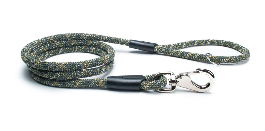 Fetchum Leash In Komodo Kamo, tactical dog leash with premium climbing rope and swivel marine clip.