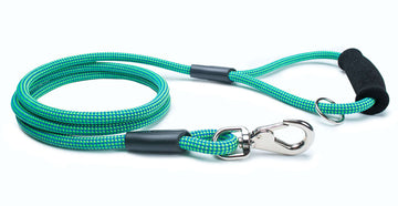 Fetchum Leash In Laguna Pawcifico + Comfort Grip with premium climbing rope and swivel marine clip.