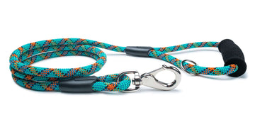 Fetchum Leash In Ocean Mist + Comfort Grip with colorful climbing rope and swivel marine clip.