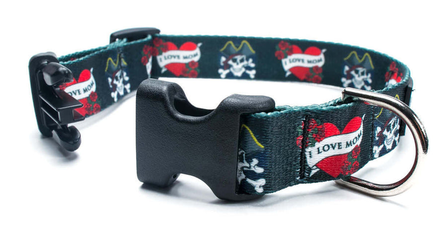 I Love Mom Collar featuring pirate hearts design, durable quick-release buckle, and D-ring for pet safety.