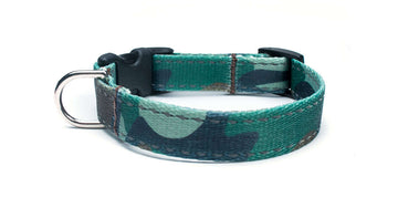 Reflective Woodland Camo Dog Collar showcasing premium polyester webbing and quick release buckle.