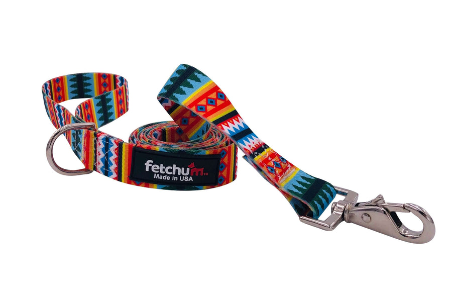 YUKI DOG LEASH featuring a colorful, durable design with a swivel snap and D ring for easy attachment.